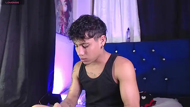 Sexys Boys Hot1 online show from March 10, 2026, 1:20 am