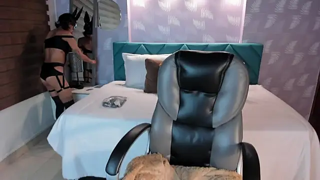 Snapshot of Kat_cute_ chatting on October 28, 2025, 3:29 am Kat cute online show from October 28, 2025, 3:29 am