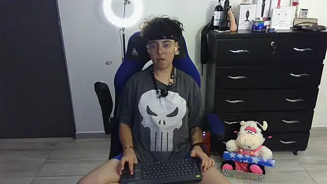 Snapshot of thomascooper7 chatting on March 11, 2025, 3:36 am thomascooper7 online show from March 11, 2025, 3:36 am