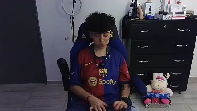 Snapshot of thomascooper7 chatting on March 11, 2025, 8:31 pm thomascooper7 online show from March 11, 2025, 8:31 pm