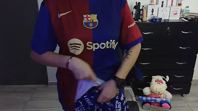 Snapshot of thomascooper7 chatting on March 20, 2025, 12:08 am thomascooper7 online show from March 20, 2025, 12:08 am