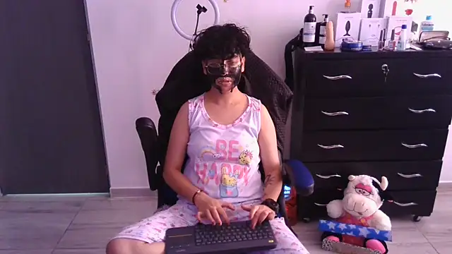 Snapshot of thomascooper7 chatting on March 19, 2025, 4:55 pm thomascooper7 online show from March 19, 2025, 4:55 pm