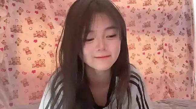 QQQ888zzzxxxcc online show from February 14, 2025, 8:42 am