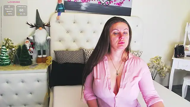 Ysabell01 online show from January 14, 2026, 5:22 am