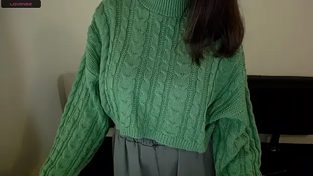 Snapshot of LaimaV_ chatting on October 4, 2025, 6:15 am LaimaV  online show from October 4, 2025, 6:15 am