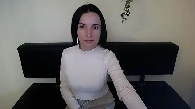 LaimaV  online show from March 26, 2026, 6:50 pm