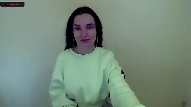 Snapshot of LaimaV_ chatting on October 2, 2025, 7:23 am LaimaV  online show from October 2, 2025, 7:23 am