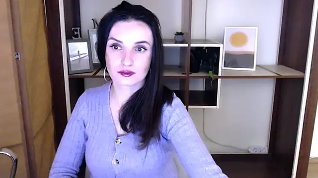 LaimaV  online show from April 17, 2026, 9:56 am