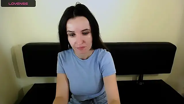 Snapshot of LaimaV_ chatting on September 23, 2025, 9:27 am LaimaV  online show from September 23, 2025, 9:27 am