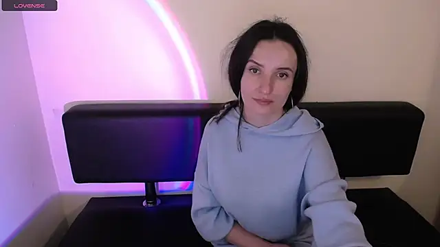 Snapshot of LaimaV_ chatting on September 30, 2025, 12:55 pm LaimaV  online show from September 30, 2025, 12:55 pm