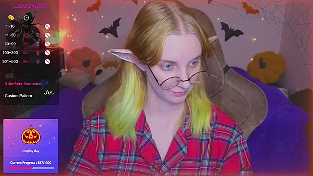 Fluffy muffin  online show from October 22, 2025, 3:00 pm