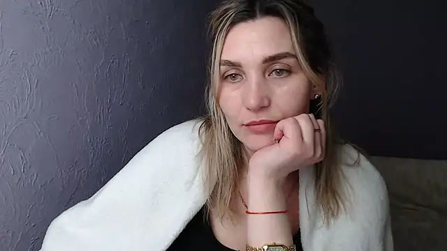  sexy lady online show from February 28, 2025, 2:20 pm