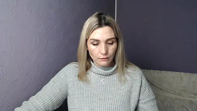  sexy lady online show from February 19, 2025, 1:39 pm