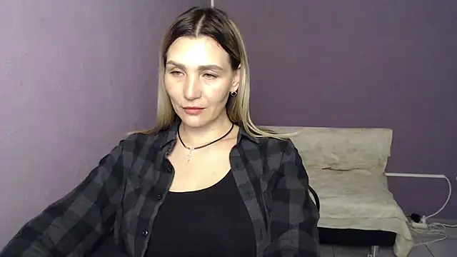 Snapshot of _sexy_lady chatting on September 24, 2025, 12:33 pm sexy lady online show from September 24, 2025, 12:33 pm