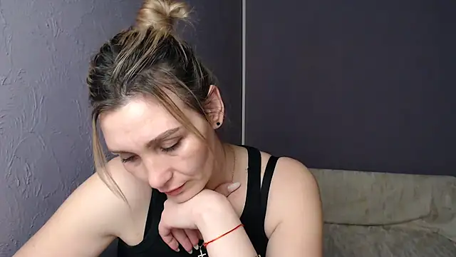  sexy lady online show from March 6, 2025, 5:33 pm