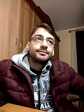 HungEddy online show from December 19, 2024, 2:12 am