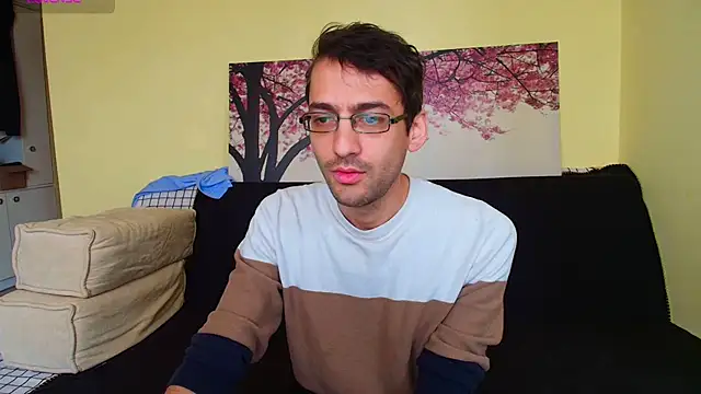 HungEddy online show from November 28, 2025, 8:58 am