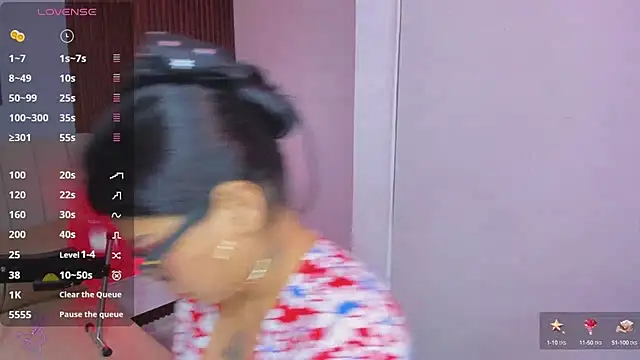 Snapshot of Sam_foox chatting on February 27, 2025, 7:08 am Sam foox online show from February 27, 2025, 7:08 am