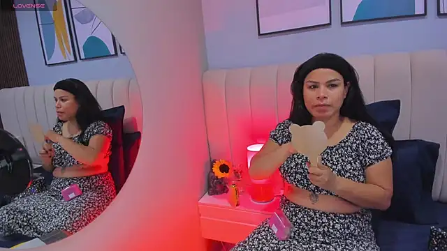 Snapshot of Sam_foox chatting on March 10, 2025, 2:50 am Sam foox online show from March 10, 2025, 2:50 am