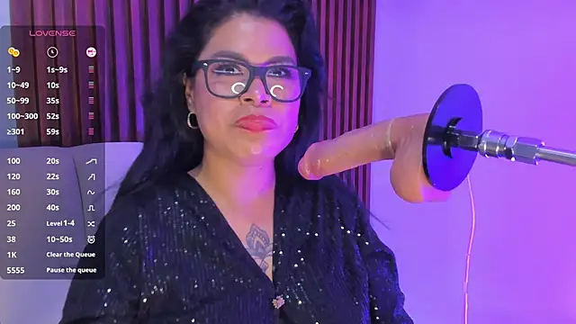 Snapshot of Sam_foox chatting on March 23, 2025, 7:53 am Sam foox online show from March 23, 2025, 7:53 am