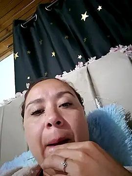 Snapshot of RenataSexy_ chatting on July 15, 2026, 12:17 am RenataSexy online show from July 15, 2026, 12:17 am