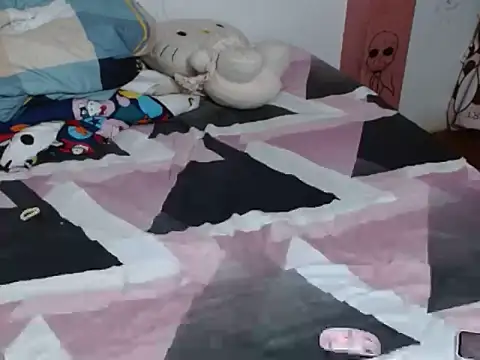 Avoa 26 online show from December 18, 2025, 5:12 am