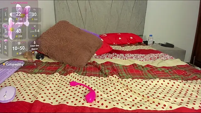 Snapshot of tammy__brown chatting on December 4, 2025, 12:04 pm tammy brown online show from December 4, 2025, 12:04 pm