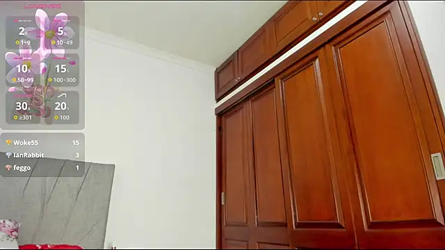 Snapshot of tammy__brown chatting on December 21, 2025, 1:02 pm tammy brown online show from December 21, 2025, 1:02 pm