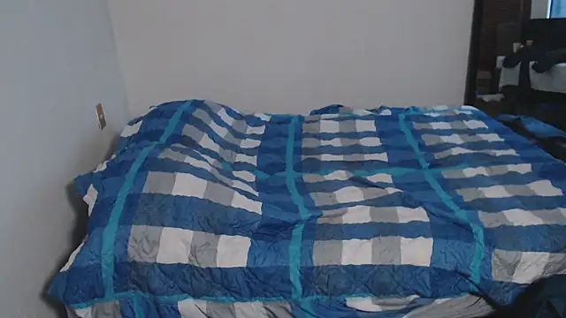 fitnessboy177  online show from October 12, 2025, 12:12 am