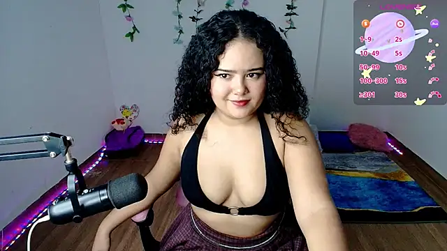 Dulce Julietha online show from February 20, 2025, 5:52 pm