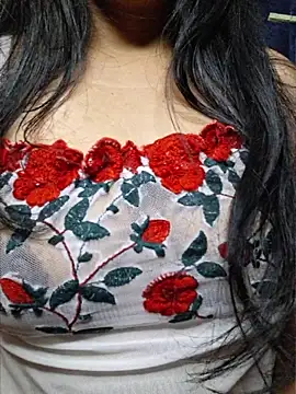 Snapshot of Nisha027 chatting on May 17, 2026, 12:10 am Nisha027 online show from May 17, 2026, 12:10 am