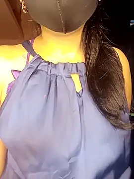 Nisha027 online show from February 19, 2025, 12:35 am