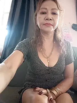 Baby-sexysweet69 online show from October 6, 2025, 1:07 am