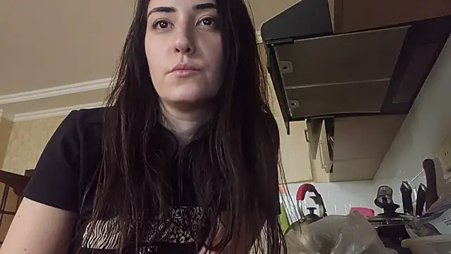 AlejandraDelaney online show from February 17, 2026, 1:19 pm