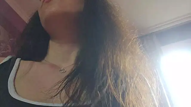 AlejandraDelaney online show from June 22, 2026, 12:35 pm