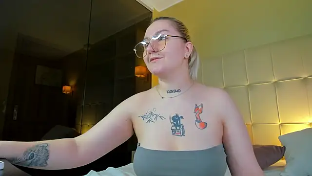 Debbie Taylor online show from October 4, 2025, 4:19 pm