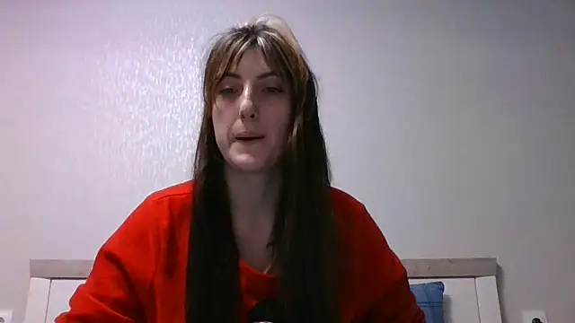 Moniic Moon online show from January 11, 2025, 3:42 pm