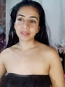 anngela01 online show from December 4, 2024, 11:02 am