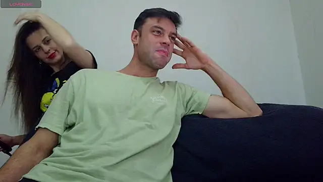 Snapshot of Ibovegas chatting on November 2, 2025, 12:32 pm Ibovegas online show from November 2, 2025, 12:32 pm