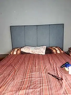 ThickPearlx23 online show from March 23, 2026, 8:14 am