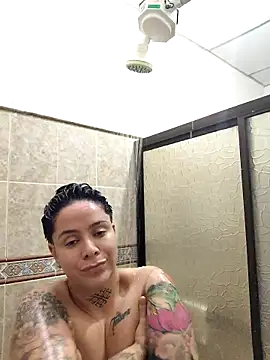 Snapshot of KatInk chatting on October 20, 2025, 7:58 pm KatInk online show from October 20, 2025, 7:58 pm