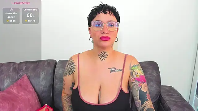 Snapshot of KatInk chatting on October 15, 2025, 2:47 pm KatInk online show from October 15, 2025, 2:47 pm