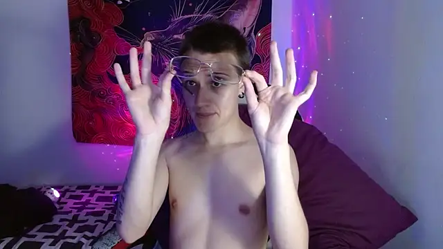 Im Oliverpark online show from November 3, 2025, 10:46 pm