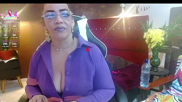 Snapshot of PervertedMature chatting on October 5, 2025, 9:27 pm PervertedMature online show from October 5, 2025, 9:27 pm