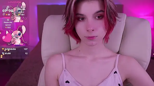 HaylaAmber online show from February 7, 2025, 1:01 pm