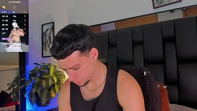 JadeSmiith  online show from September 27, 2025, 10:16 pm