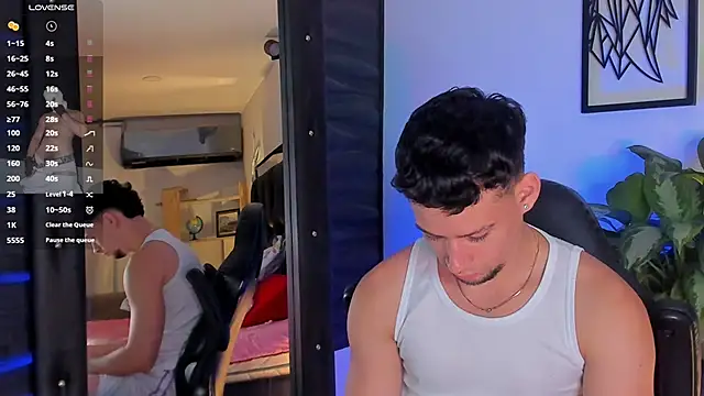 JadeSmiith  online show from November 6, 2025, 10:36 pm