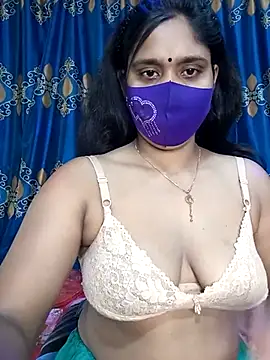 Hot Maleka online show from February 28, 2025, 6:21 am