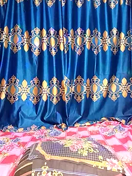 Hot Maleka online show from March 5, 2025, 2:03 am