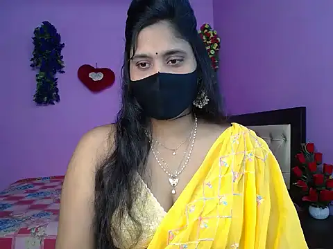 Hot Maleka online show from May 26, 2026, 5:00 pm